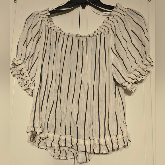 Striped Off-Shoulder Button-Up Top - Picture 2 of 6